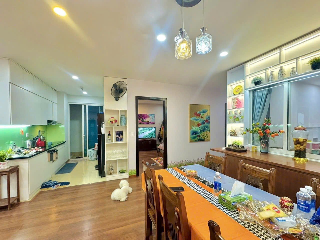 3,5 tỷ căn 2 phòng ngủ tầng trung view thoáng đủ đồ ở ngay CC Hồ Gươm Plaza cạnh ĐH Kiến Trúc